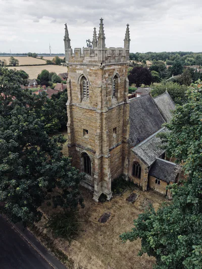 Aylesby — photo 2 of 3