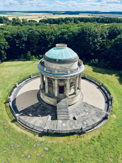 Brocklesby Park Mausoleum — photo 2 of 4