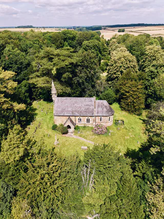 Wold Newton — photo 1 of 4